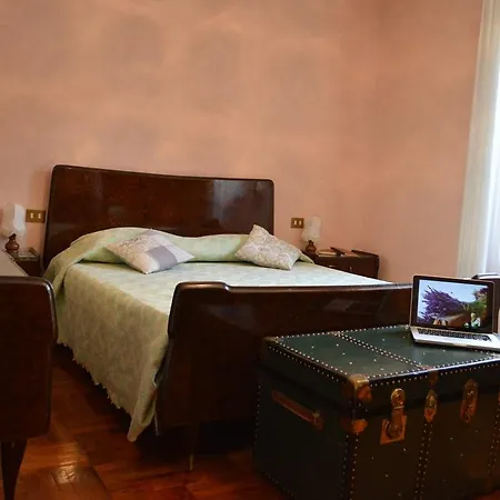 Casa Vacanze Lavanda Apartament *